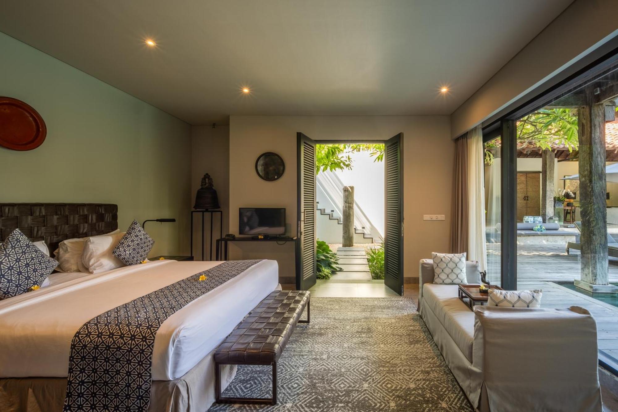 Villa De Suma - Fully Staffed Luxury Villa, Walk To The Beach! Семиняк Екстериор снимка
