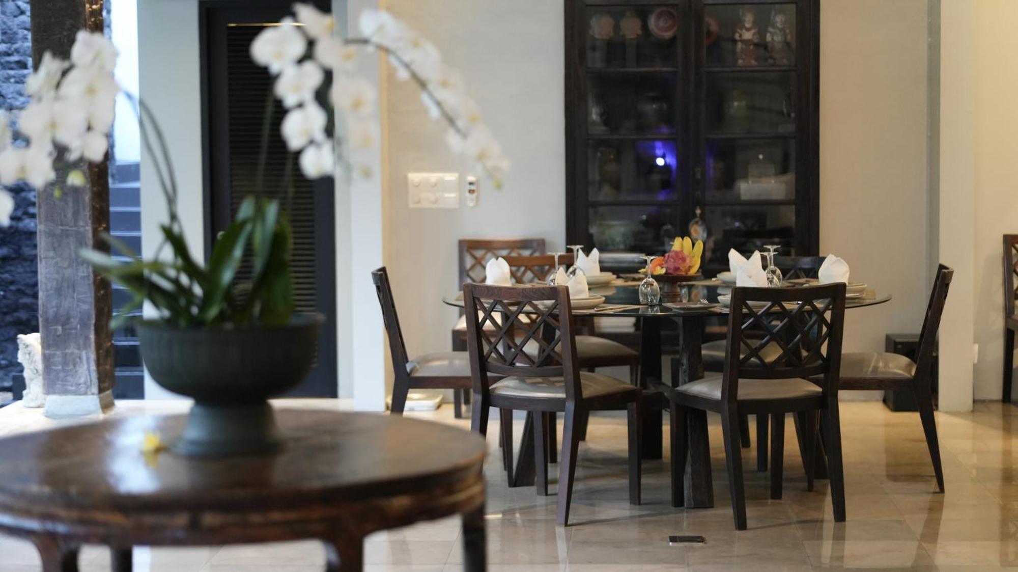 Villa De Suma - Fully Staffed Luxury Villa, Walk To The Beach! Семиняк Екстериор снимка