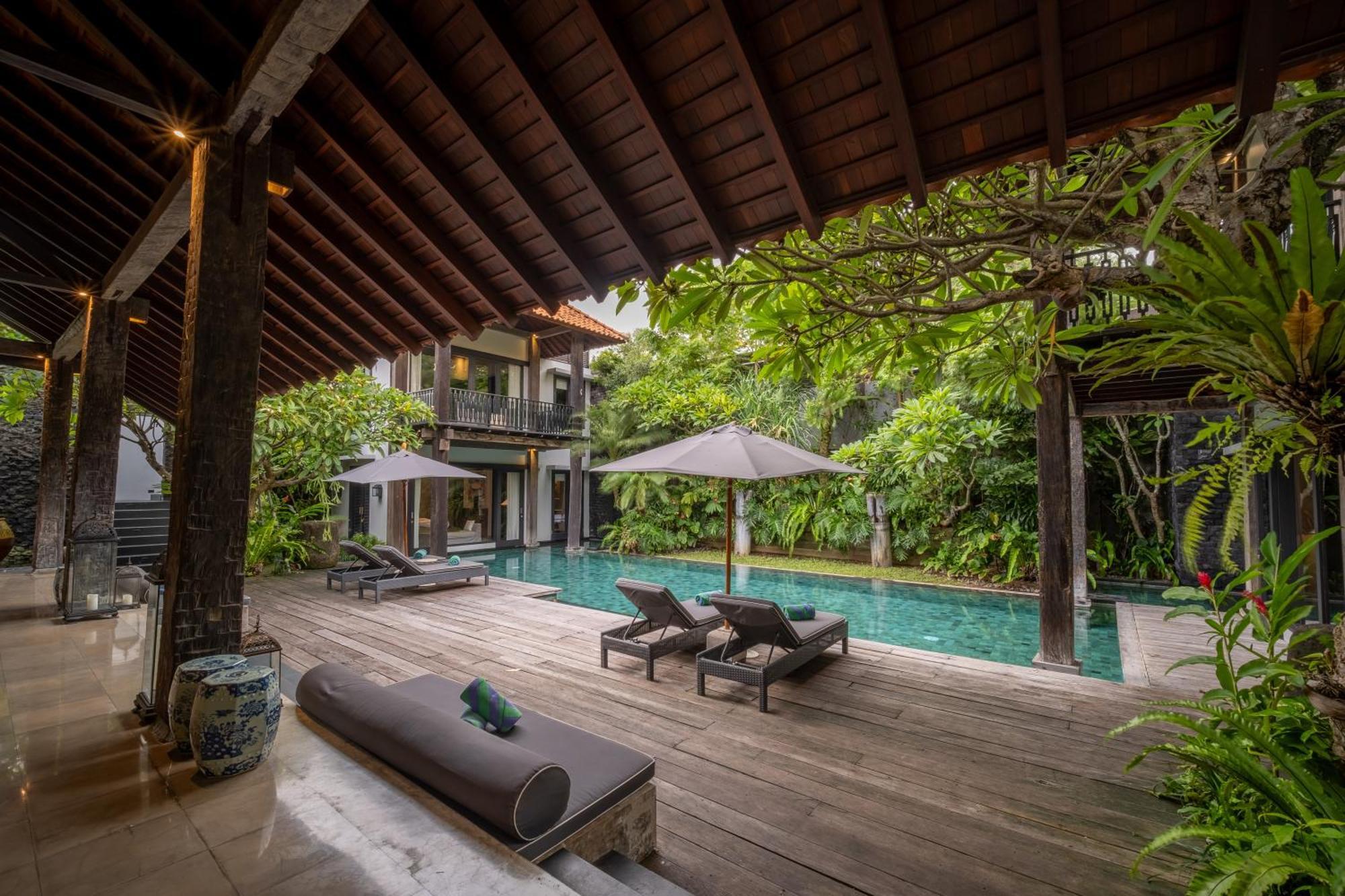 Villa De Suma - Fully Staffed Luxury Villa, Walk To The Beach! Семиняк Екстериор снимка