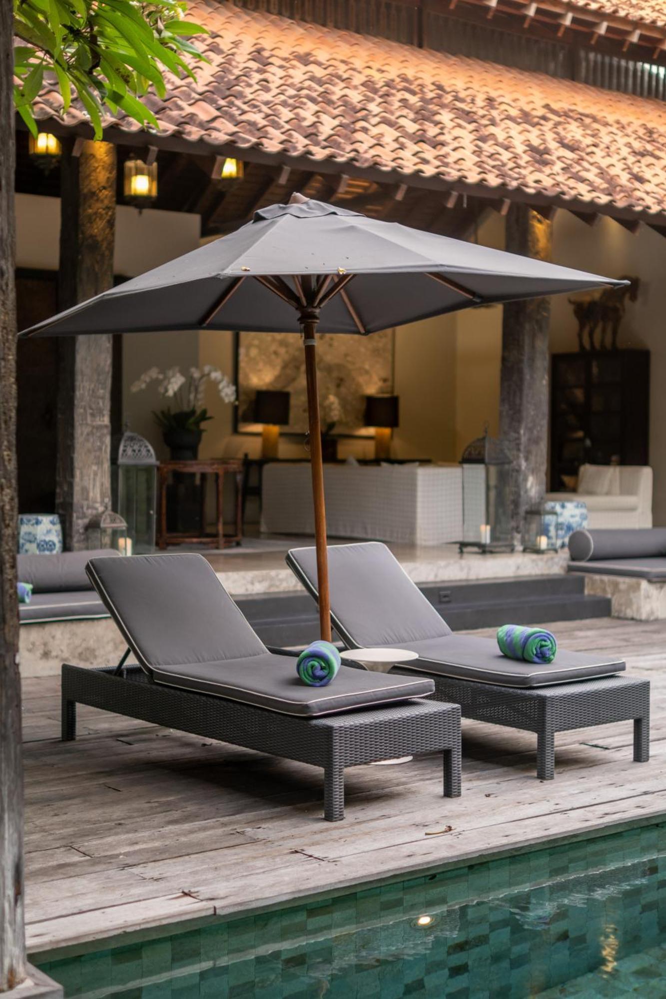 Villa De Suma - Fully Staffed Luxury Villa, Walk To The Beach! Семиняк Екстериор снимка